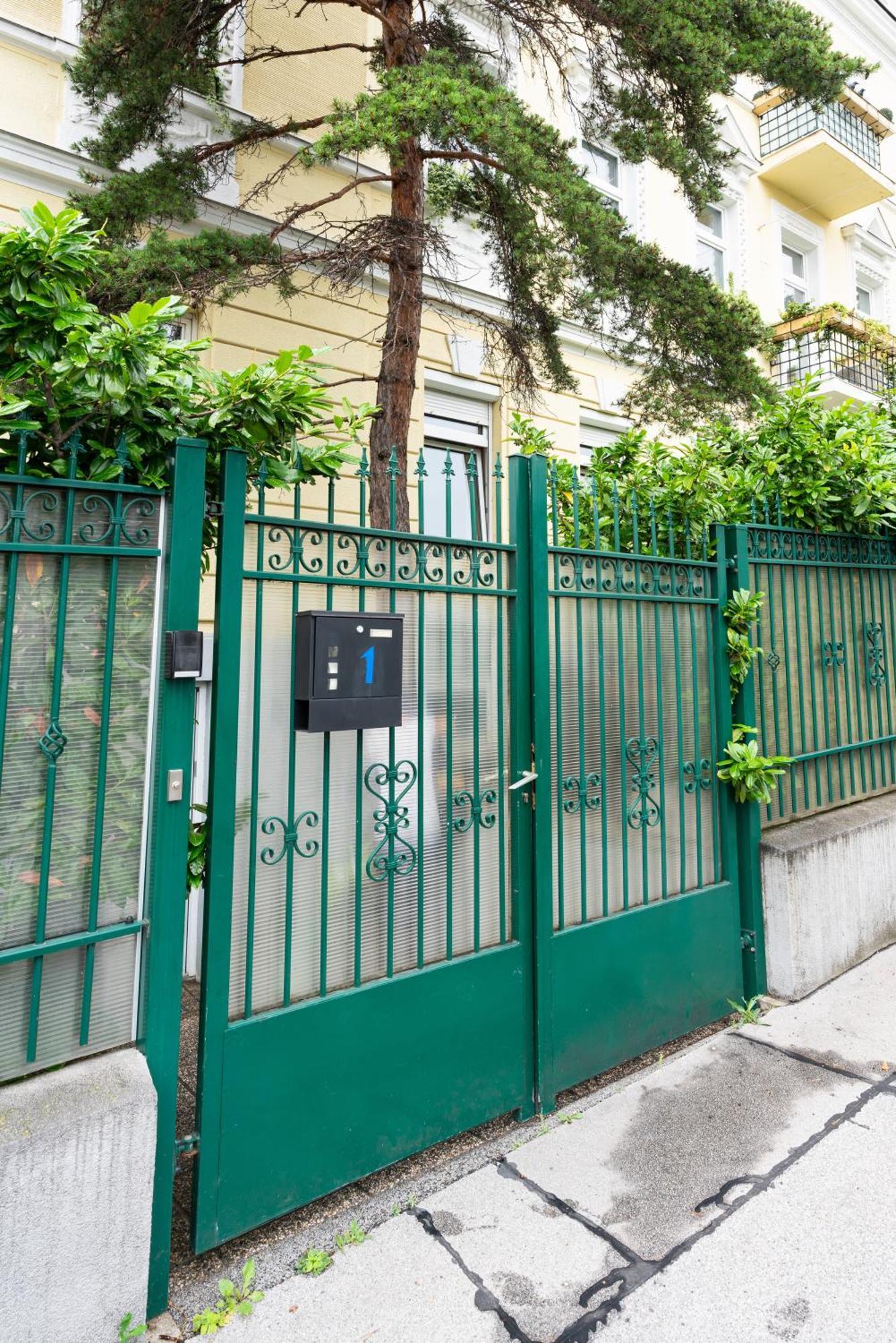 Central Living Apartments - Wielemansgasse Vienne Extérieur photo